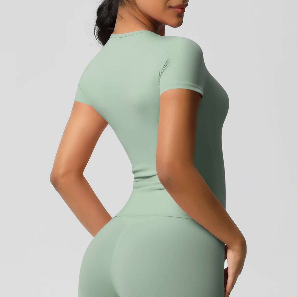 Women’s Dry-Fit Sports Top – Breathable, High-Elastic Fitness T-Shirt